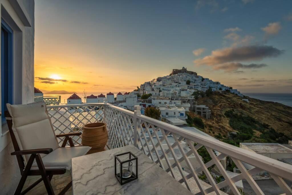 Luxury Apartment In The Heart Of Astypálaia Extérieur photo